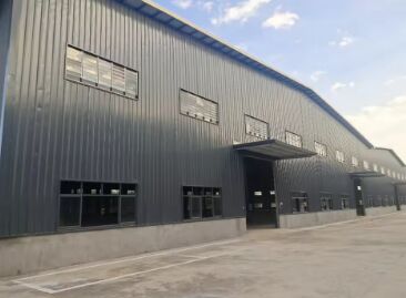 Struttura in acciaio prefabbricata di alta qualità Laboratorio Edificio in acciaio modulare personalizzabile per fabbricazione industriale logistica magazzinaggio e uso commerciale